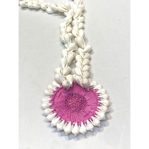Chunky Bohemian Cowrie Shell Floral Pendant Necklace 30" Pink - Picture 5 of 5